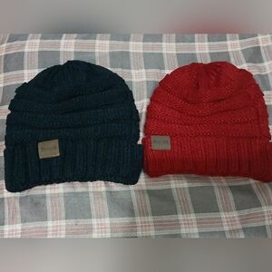 Knit Beanie Set - Black and Red, Like New